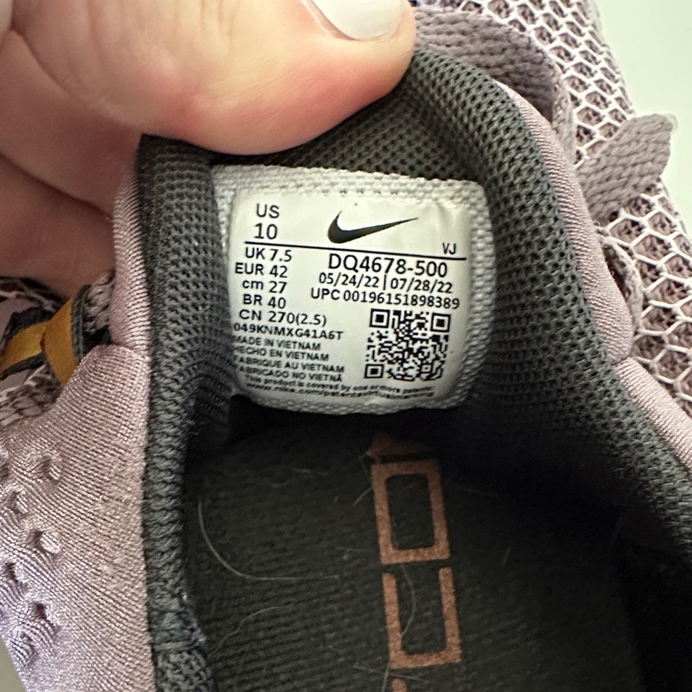 Nike Metcons Plum and Silver Running lifting gym workout Shoes - Picture 6 of 7